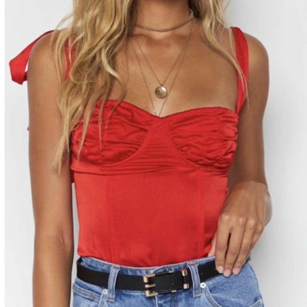 Lioness boo’d up bustier top